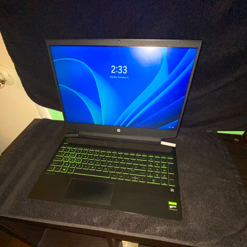 HpPavilion 15.9in Gaming Laptop Intel Core i5-9300H 1TB SSD 32GB Ram Geforce1050